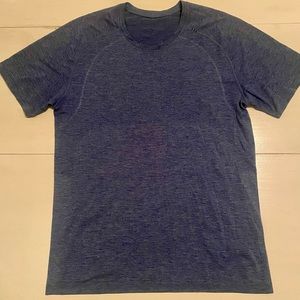 Metal Vent Short Sleeve Tee Size Medium